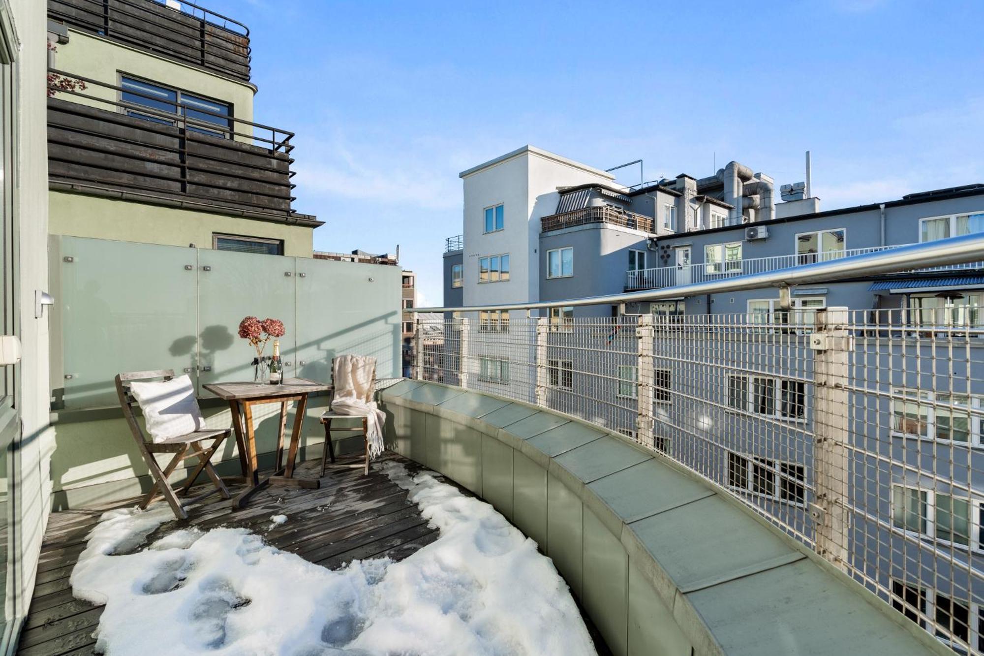 Top Floor With Balcony - Super Central - 5 Pax Oslo Eksteriør bilde