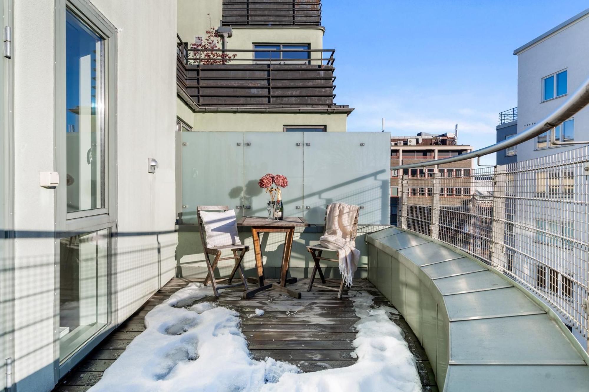 Top Floor With Balcony - Super Central - 5 Pax Oslo Eksteriør bilde